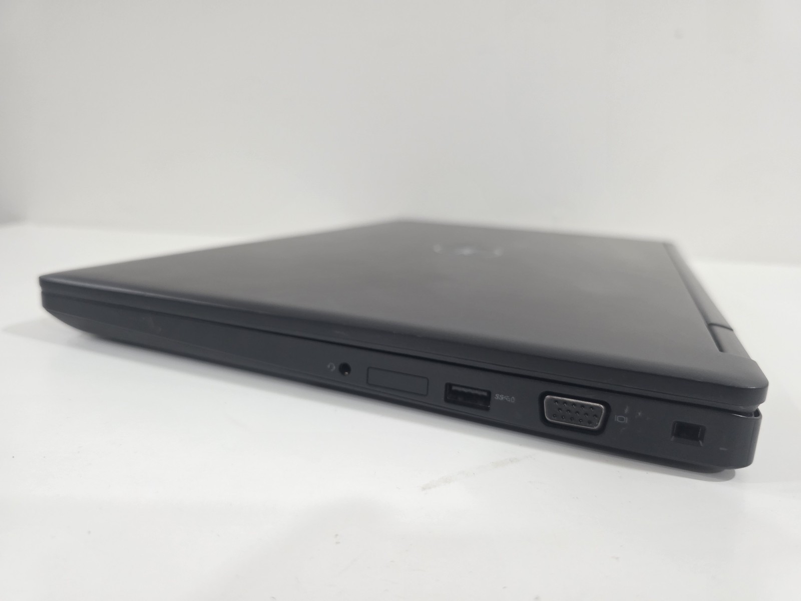 Dell Latitude 5580 i5-6440HQ 8GB 128GB SSD FHD Webcam Windows 11 Laptop