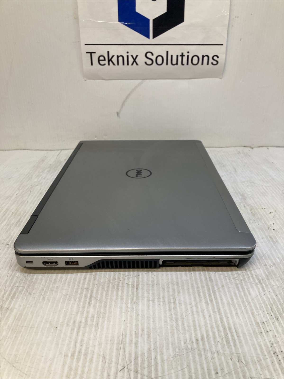 DELL PRECISION M2800 INTEL CORE I5-4210M 2.60GHZ no RAM NO HD Boot to BIOS