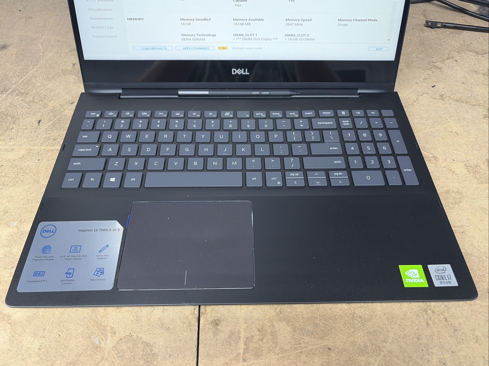 Dell Inspiron 7591 2in1 15.6″ UHD Touch i7-10510U 16GB Ram 256GB SSD MX250 No OS
