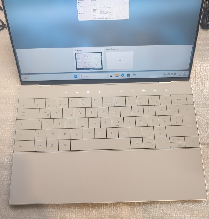 Dell XPS 13 Plus 9320 – Premium Ultrabook with Intel Core i7, 32GB RAM & 1TB SSD