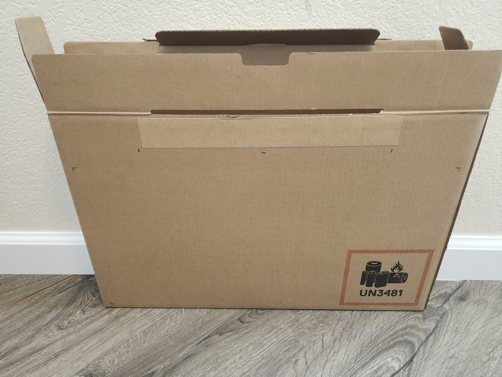Box Dell Pro 16 Plus PB16250 Laptop PACKAGE SHIPPING BOX ONLY with Inserts