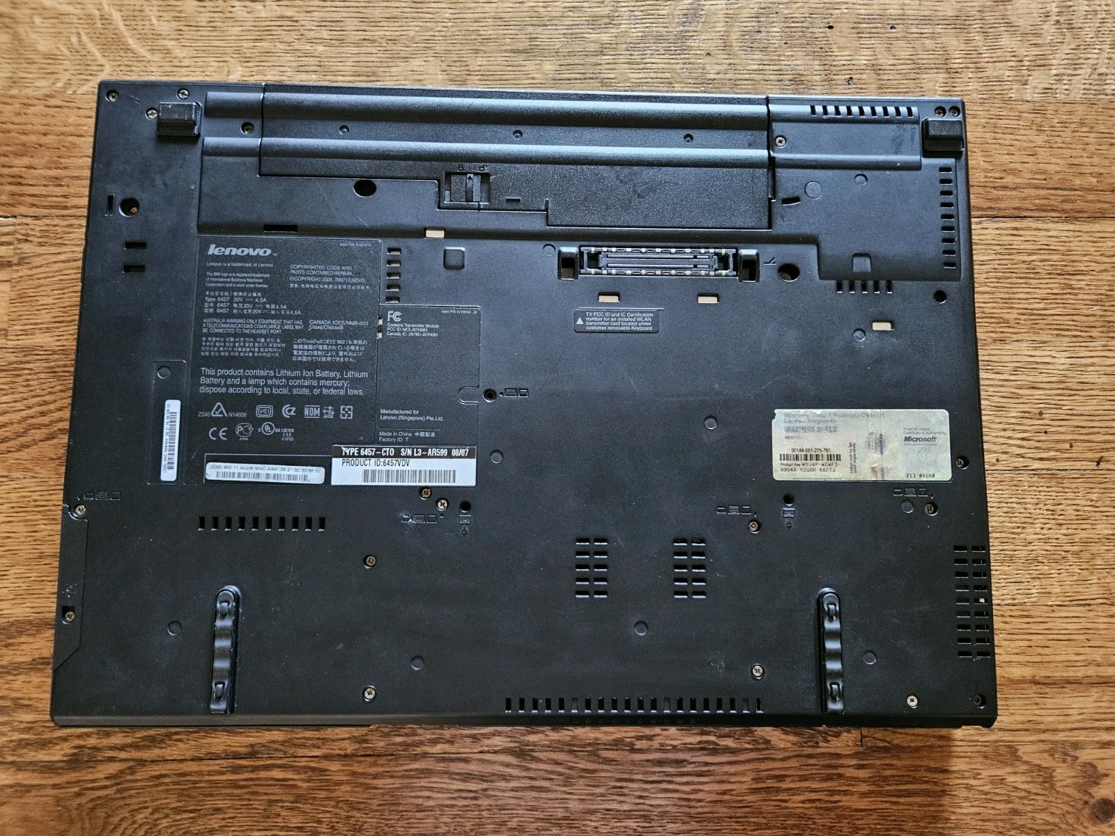 Lenovo ThinkPad T61p Laptop No boot For parts