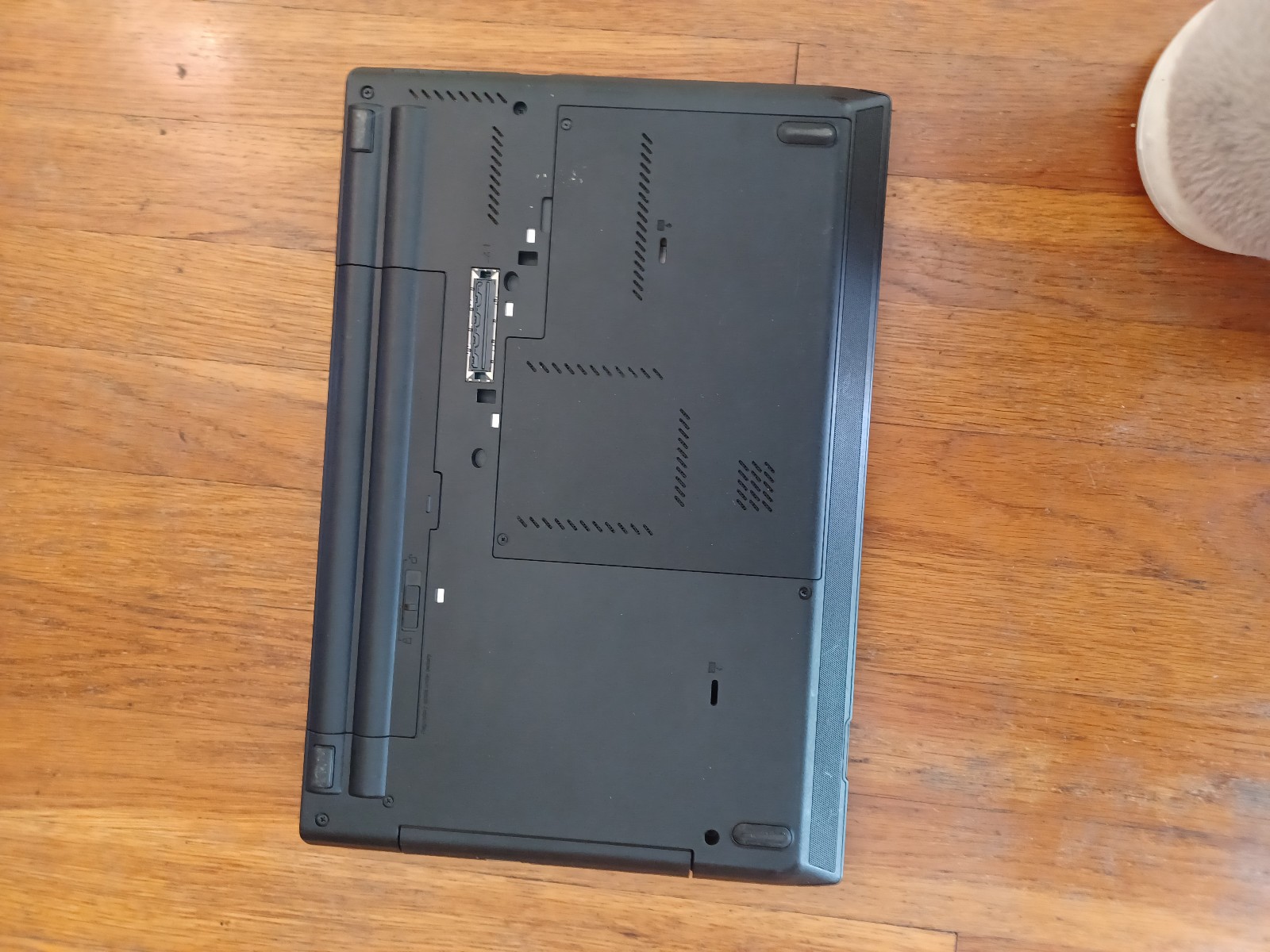 Lenovo ThinkPad L430 Intel Core i5-2520M 2.5GHz 4GB RAM 320GB HD. AC Adapter Inc
