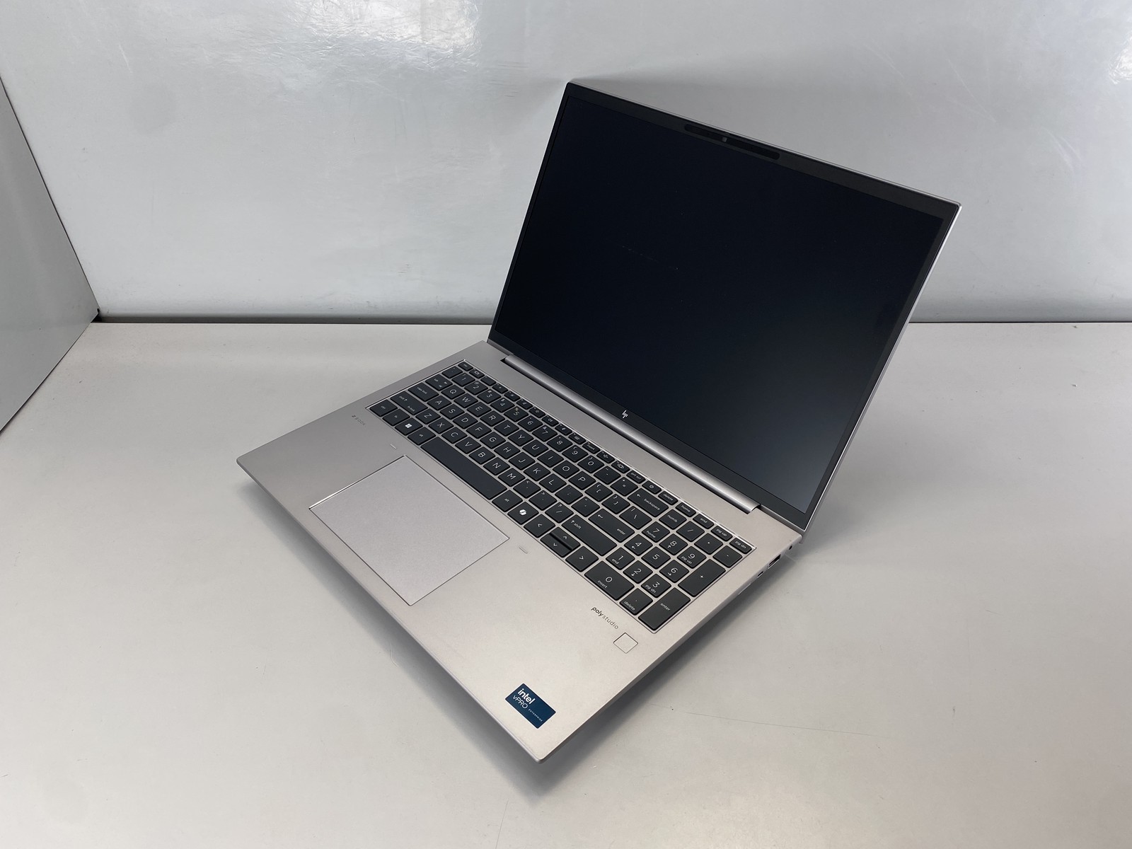 HP Laptop ZBook FireFly 16 G11 15.9″ Intel Core Ultra 7 256GB- Silver