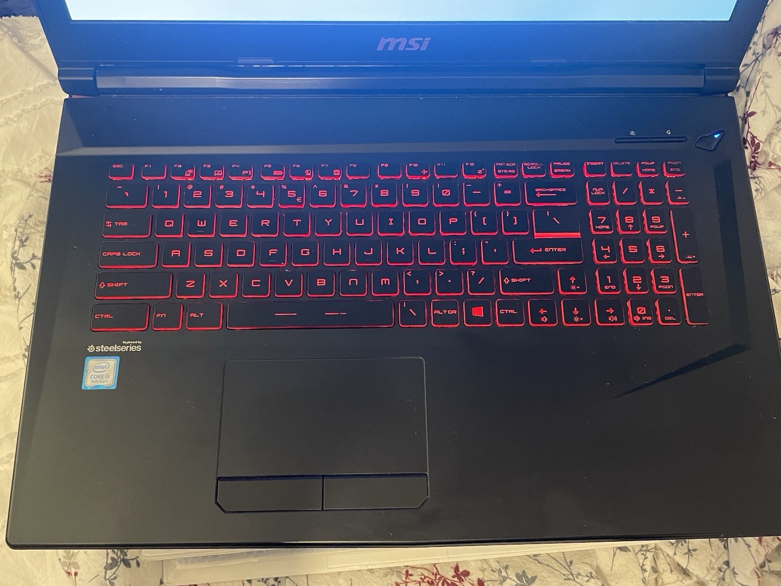 MSI GL73 9RCX 030 Intel Core i5 9300H WIN10 GTX 1050 Ti 8GB RAM 256GB SSD 17.3”