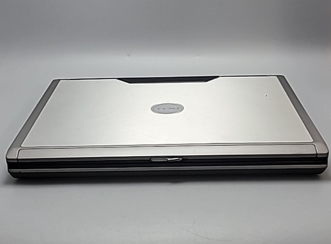 Dell Precision M65 -Intel Core 2 Duo @2.00GHz /2GB Ram /80GB HDD/Linux Mint