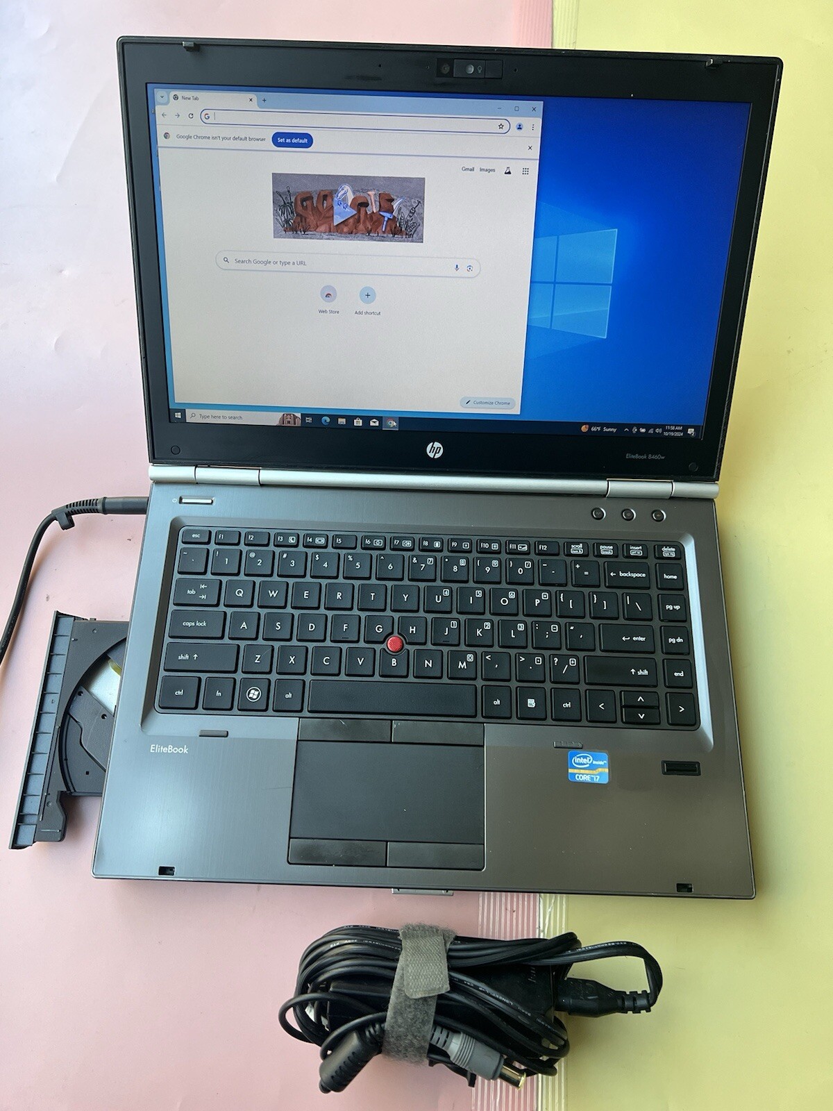 HP Elitebook 8460w Core i7-2630QM 2.00GHz 8GB RAM 500GB HDD WEBCAM BLUETOOTH