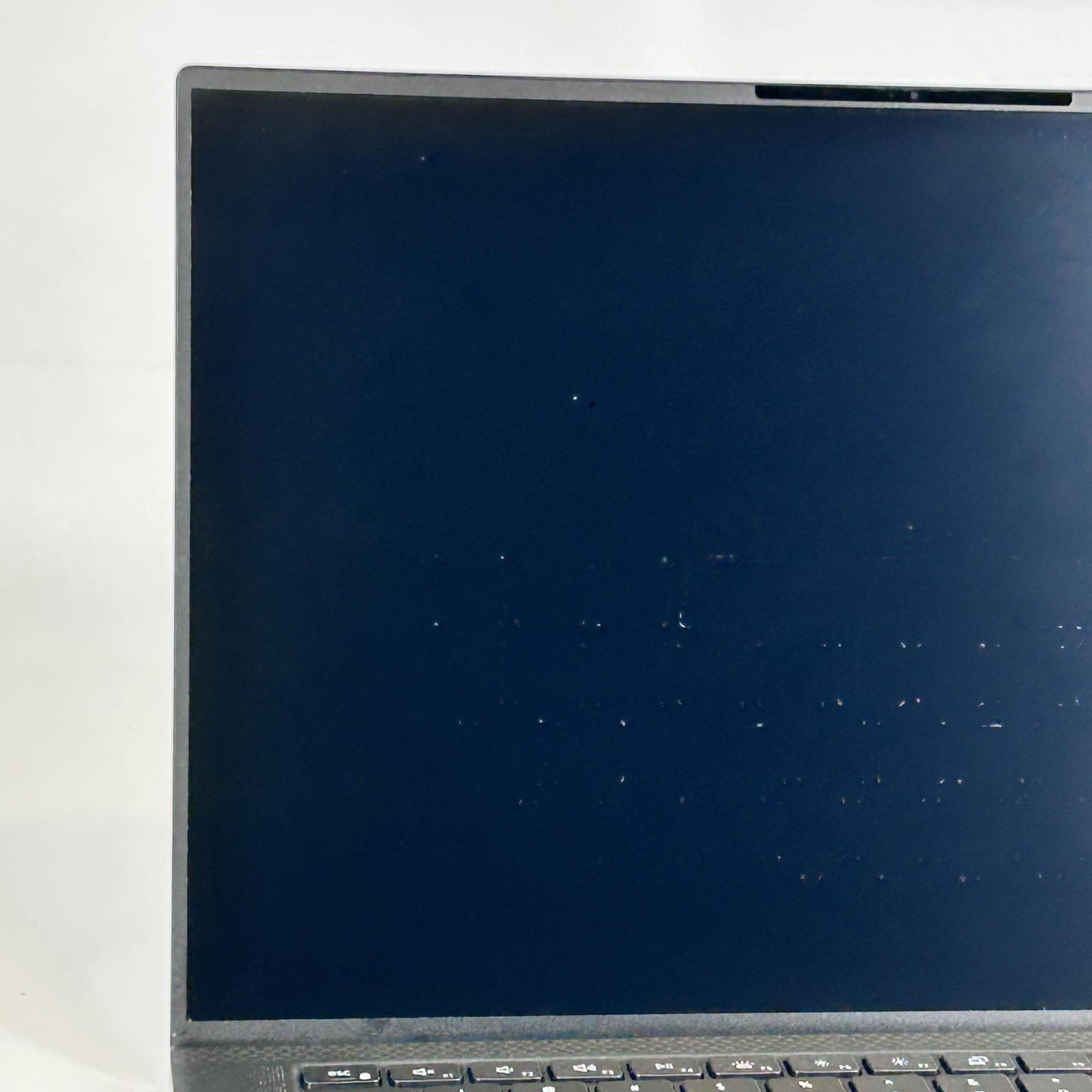Dell Precision 5570 15.6 FHD+ 2.5 GHz i9-12900H 8GB 512GB SSD RTX A2000 Good