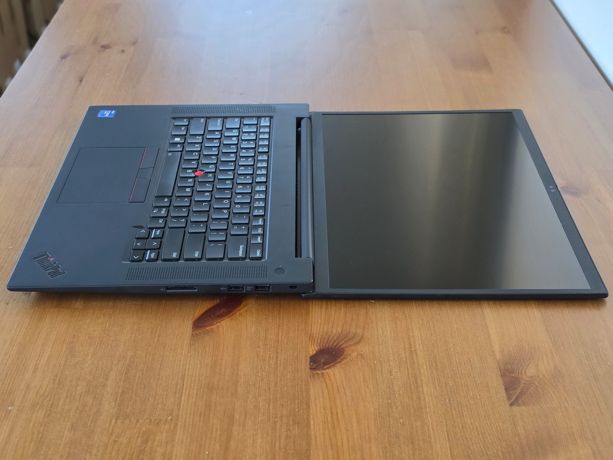 Lenovo ThinkPad P1 Gen 4 i7-11850H 16GB 16″ 2560×1600 NVIDIA RTX 3080 1TB SSD