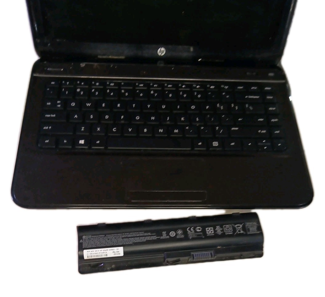 HP Pavilion SleekBook 14” Laptop As Is For Parts