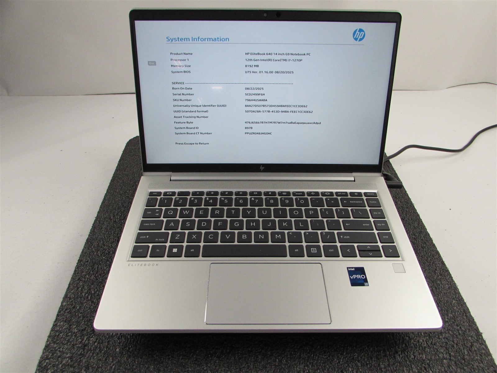 HP ELITEBOOK 640 (G9) 1920X1080 FHD TOUCHSCREEN I7-1270P 1TB SSD 8GB RAM NO O.S