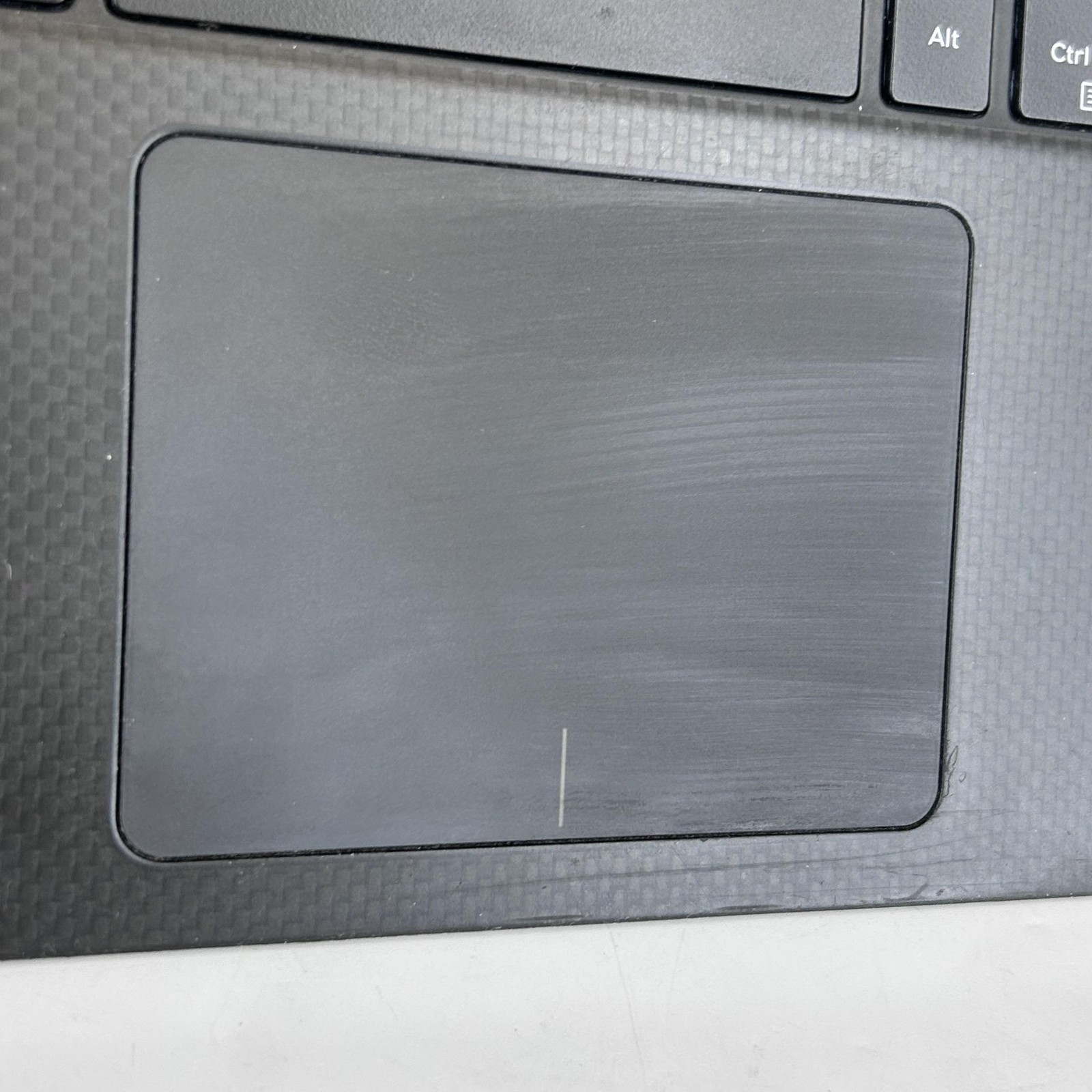 Dell XPS 15 9550 FHD i7-6700HQ 2.60GHz 16GB 1TB SSD GTX 960M Good