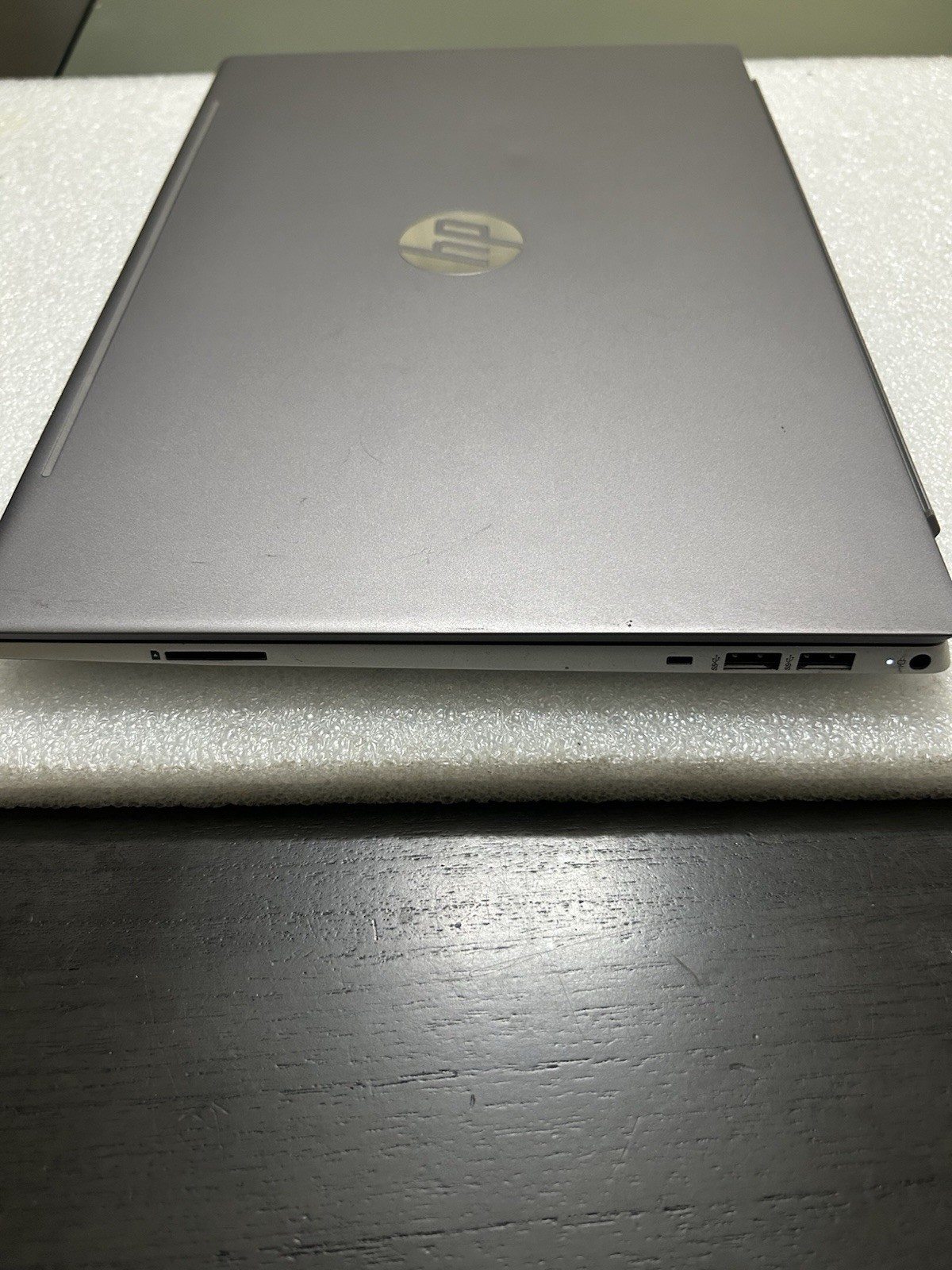 HP PAVILION 15-CS1063CL | CORE i5-8265U | 1 TB | 8GB | W/ POWER ADAPTER