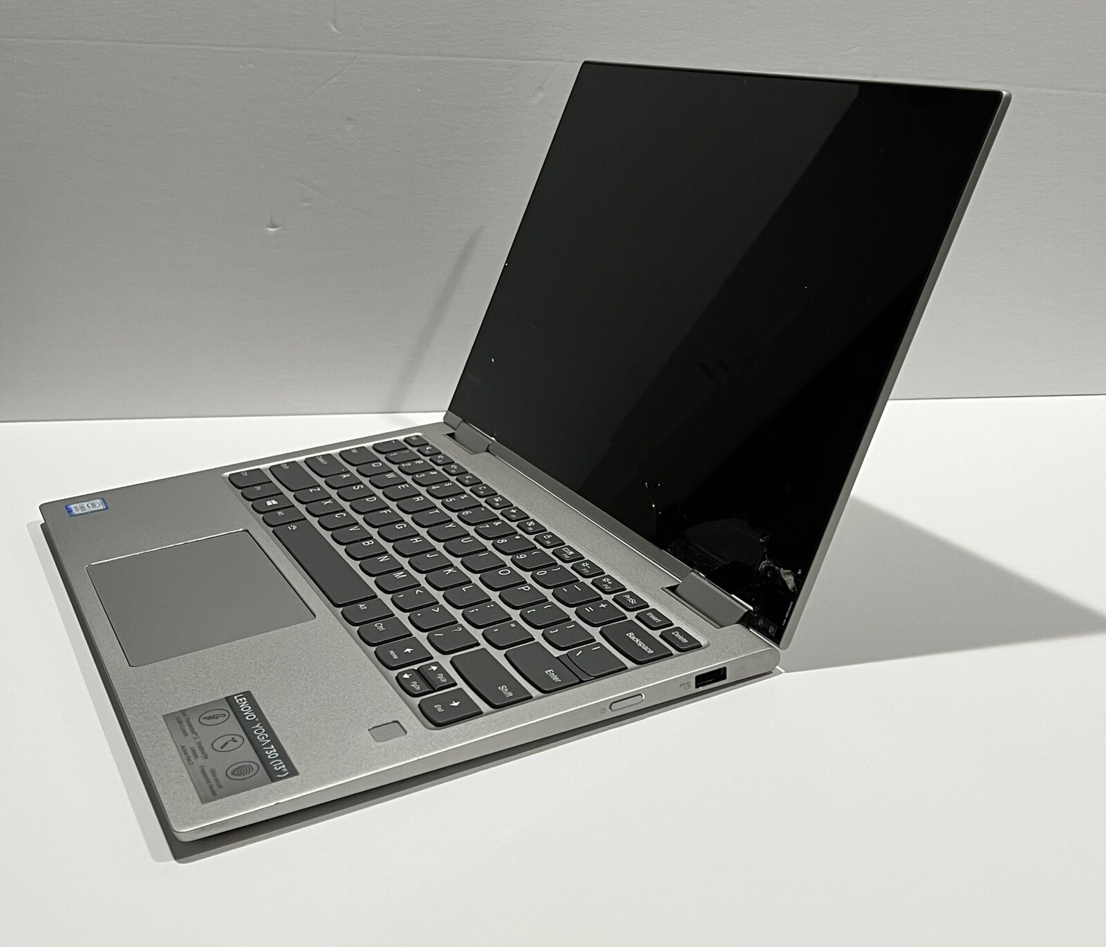 Lenovo YOGA 730-13IKB 81CT Core i5-8250U @1.6GHz 8GB Ram 256GB SSD
