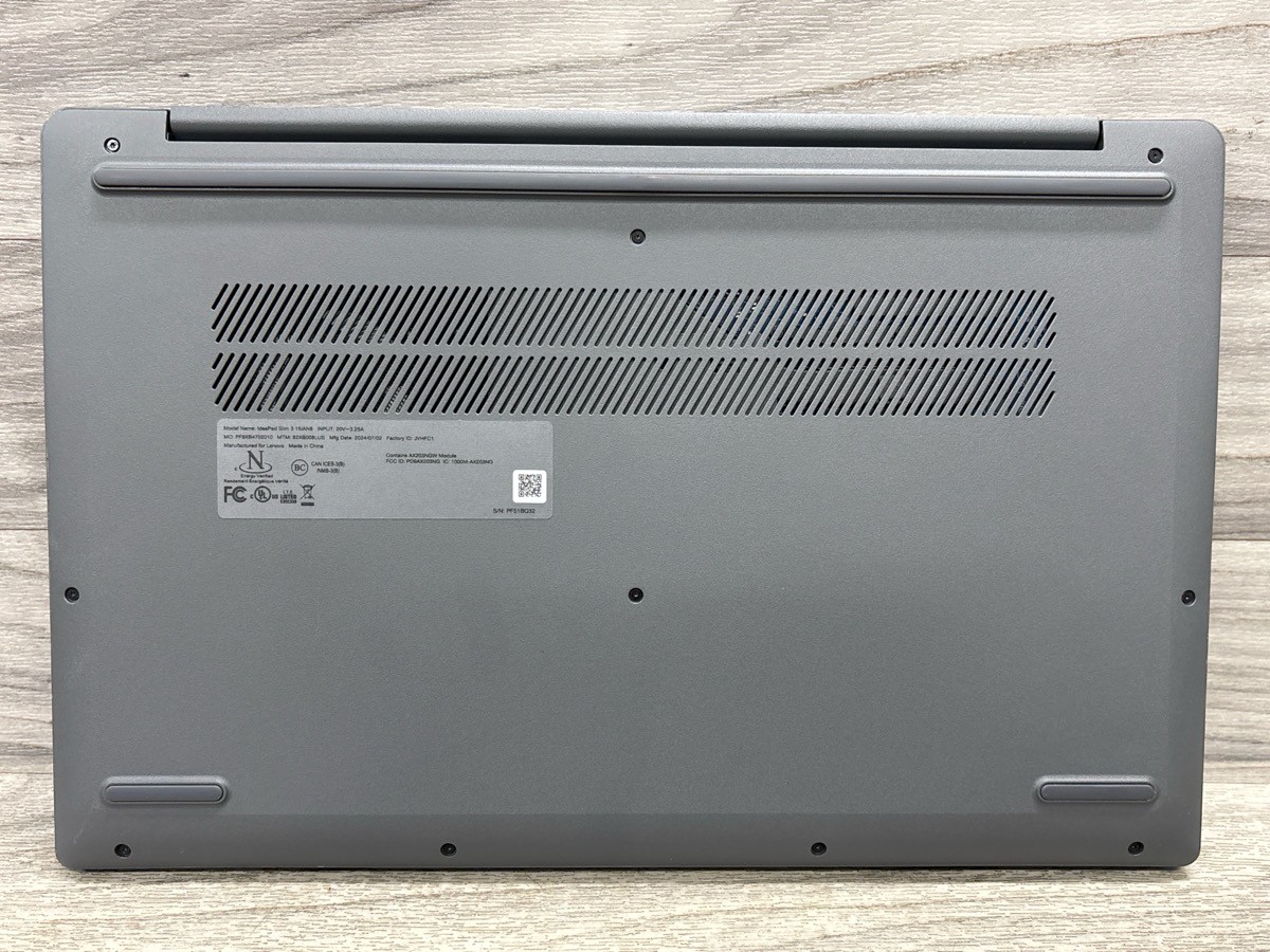 Lenovo IdeaPad 3i 15″ i3-N305 8GB RAM 256GB SSD Laptop (A1D032021)