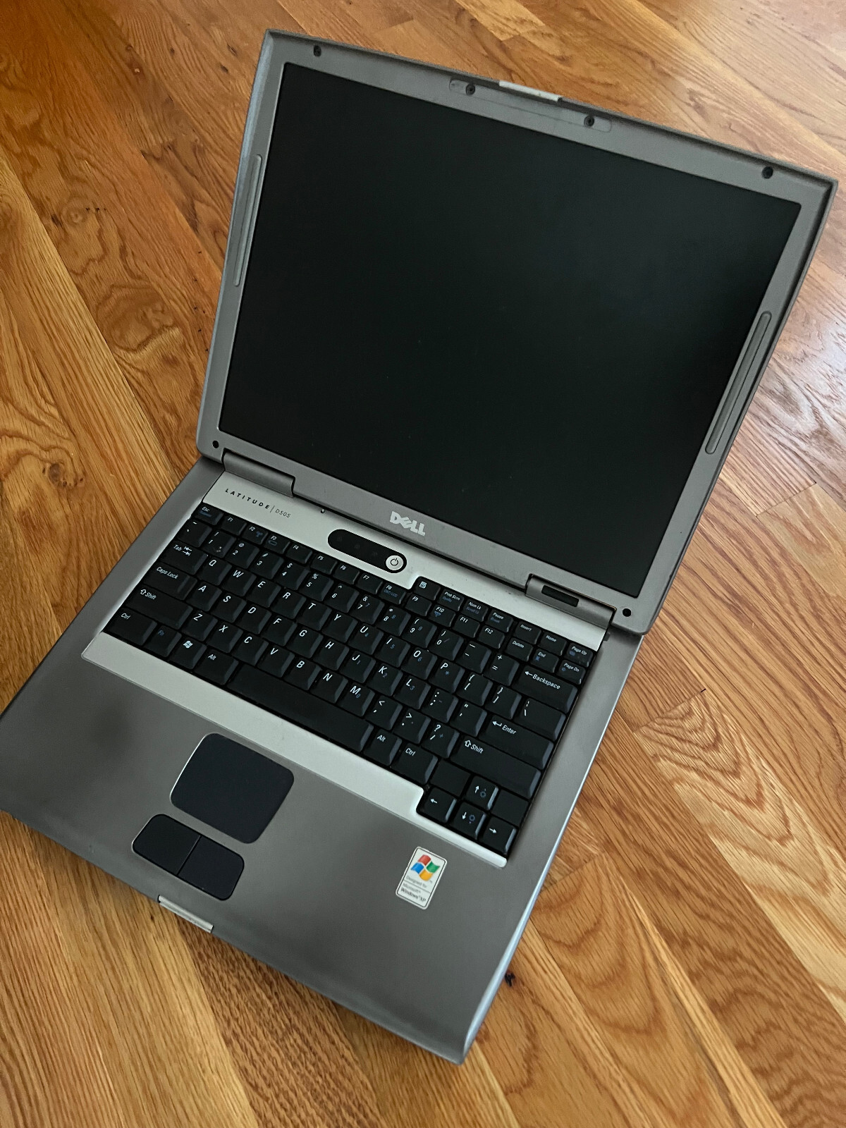 Dell Latitude D505, for parts ONLY