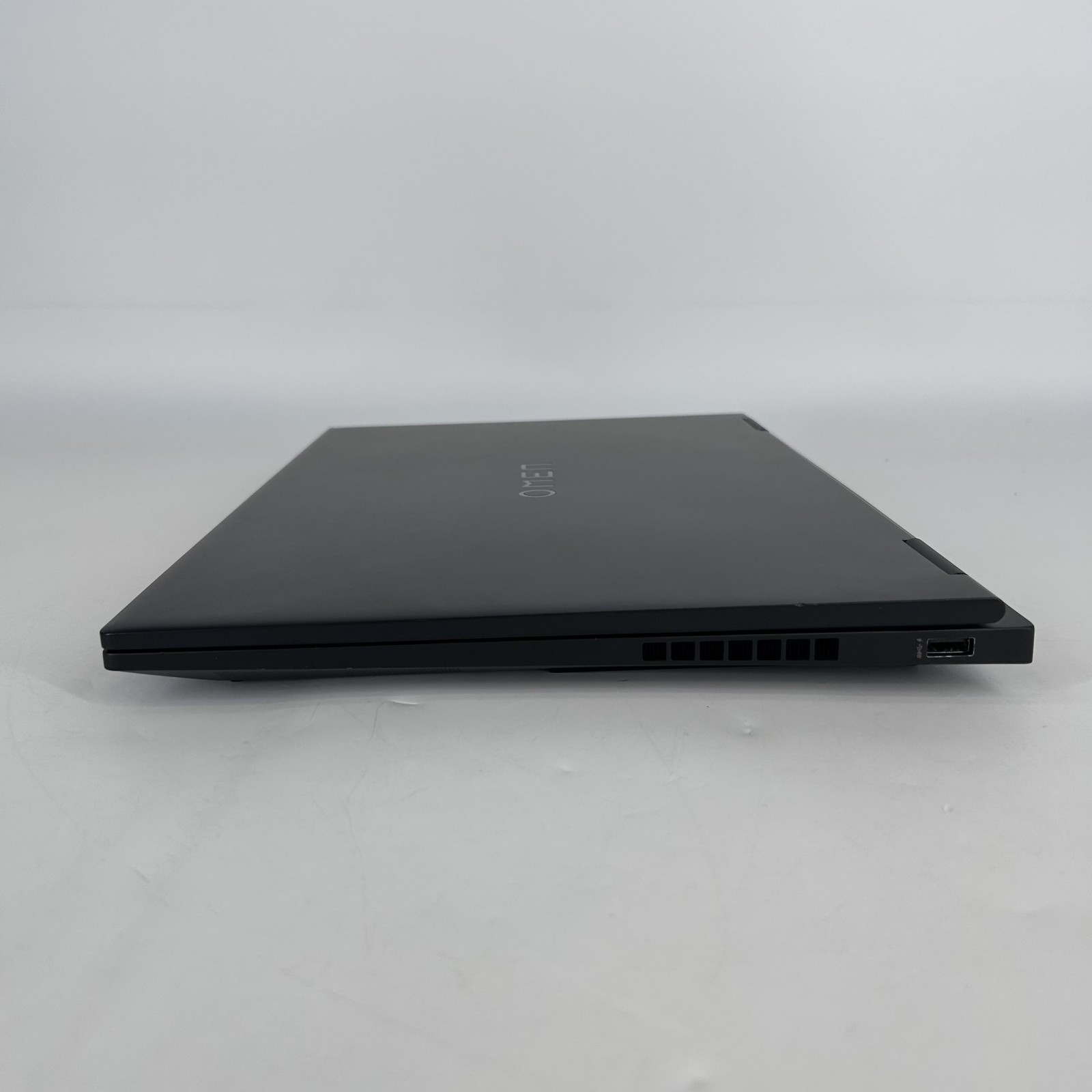 HP Omen 16 Black 165Hz FHD 4.0 GHz Ryzen 9 7940HS 16GB 512GB SSD RTX 4070 Good