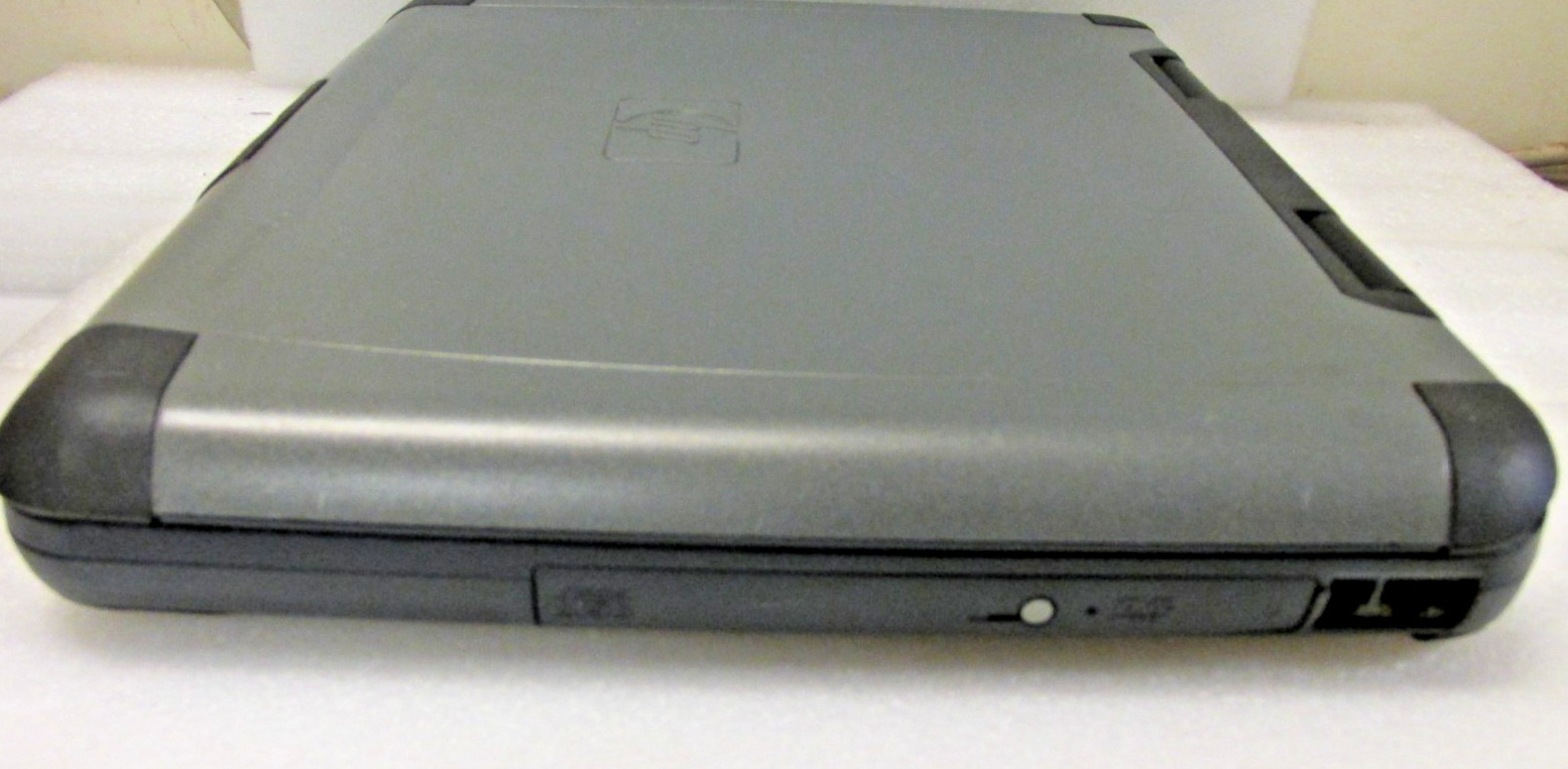 Vintage Hp OmniBookXE3 Laptop- For Parts / Repair