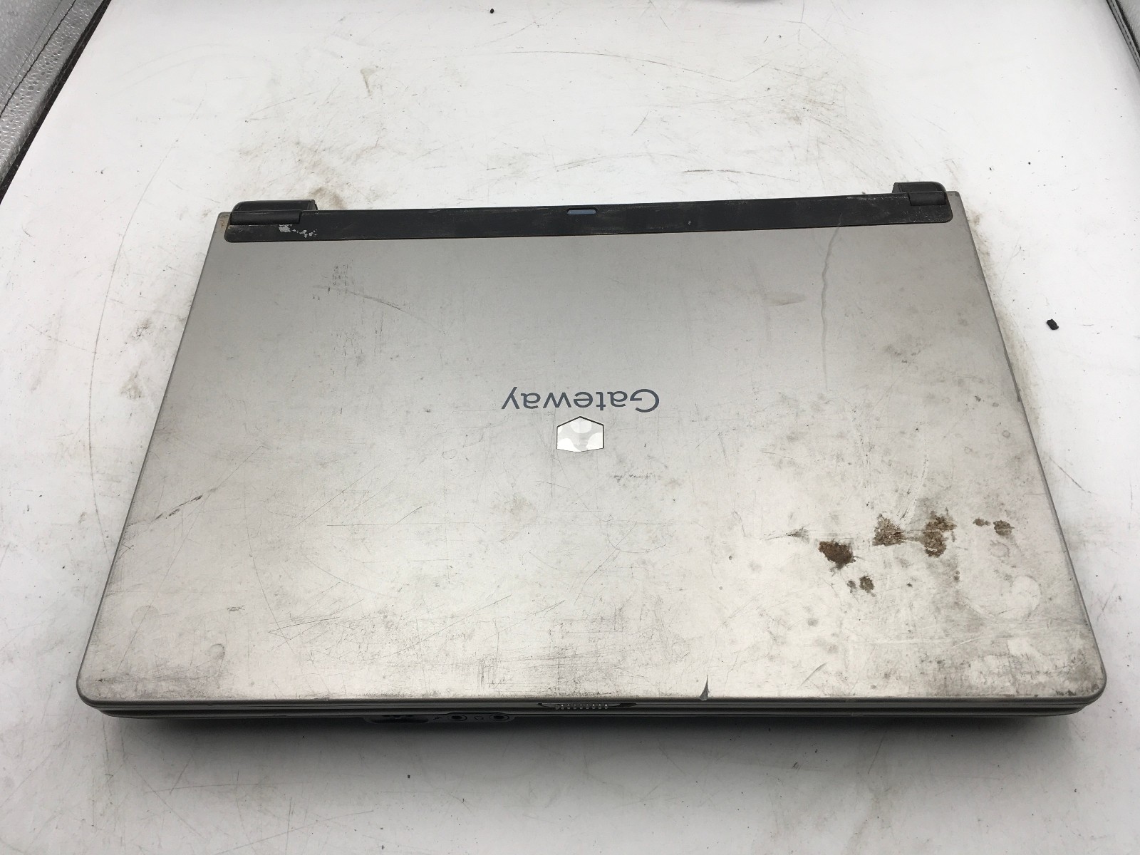 GATEWAY W323 UI1 – BOOTS TO BIOS – INTEL CELERON M – 256MB RAM – READ DESC – BB!