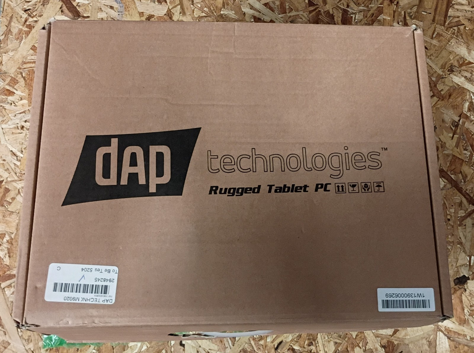DAP Technologies M9020 Rugged 10.1in Tablet PC Win7 2GB RAM 128GB SSD