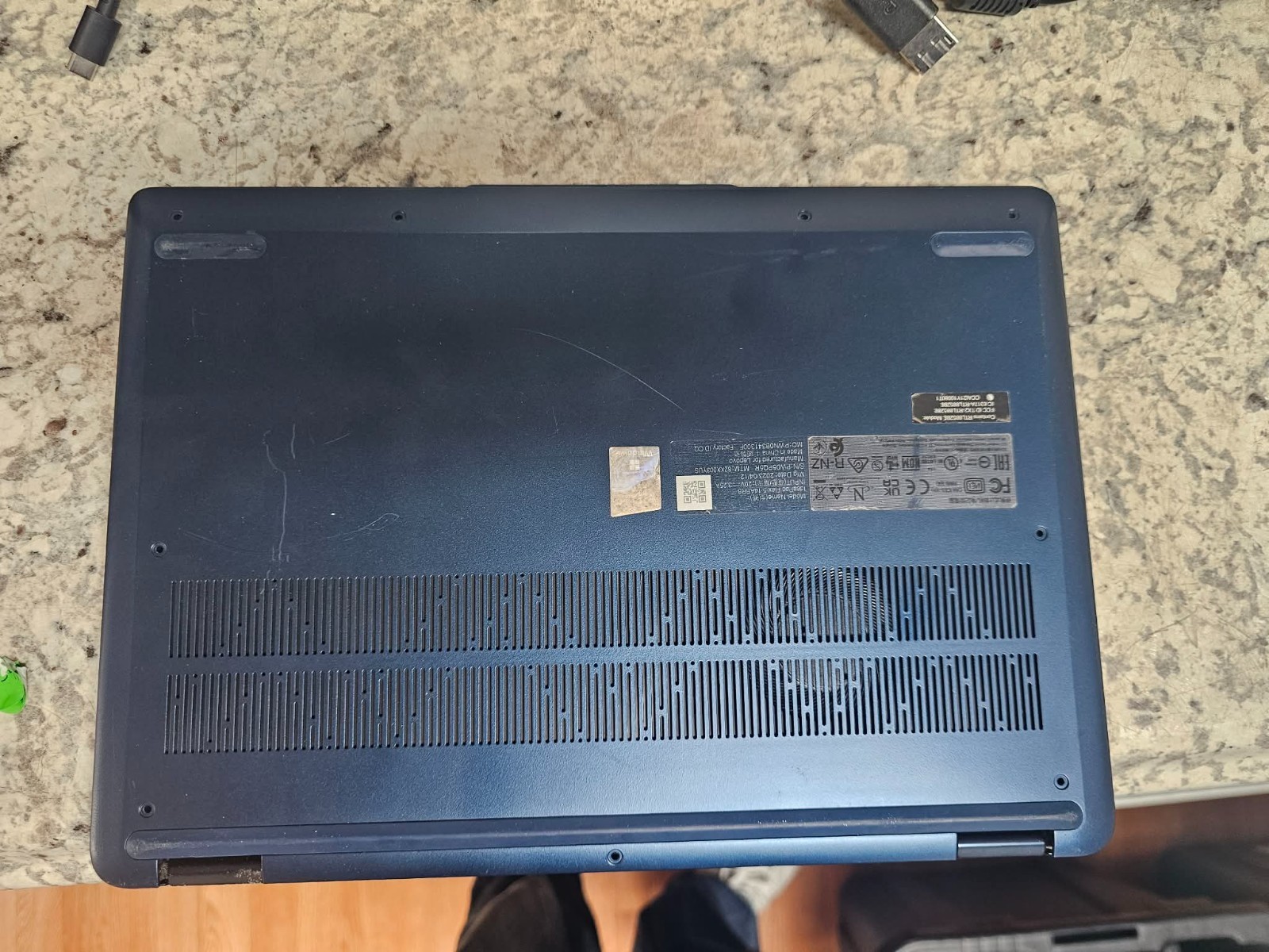 Lenovo IdeaPad Flex 5 14ABR8 AMD Ryzen 7 7730U/16GB Abyss Blue – Works Special