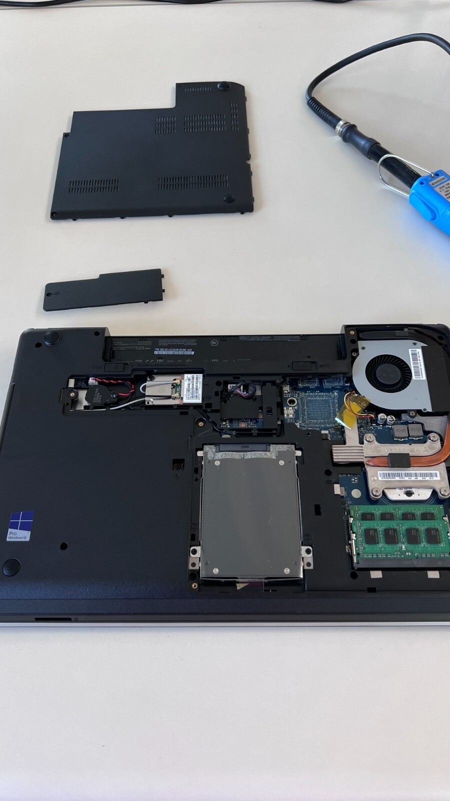 Lenovo Thinkpad Edge E545 15.6″ business laptop (needs battery)