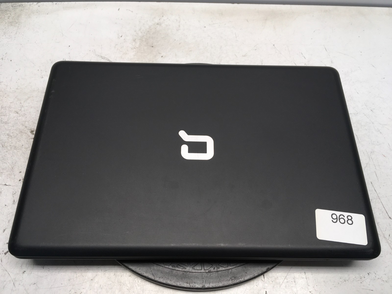 Compaq Presario CQ56-109WM Intel Celeron 900 2.2GHz 2 GB NO HDD