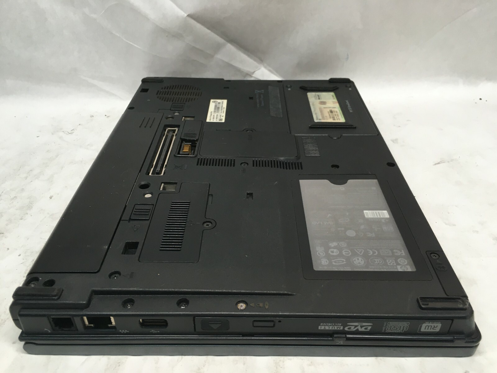 HP Compaq 6910p 14″ Laptop For Parts/Repair Powers on No Video NO HDD/RAM JR