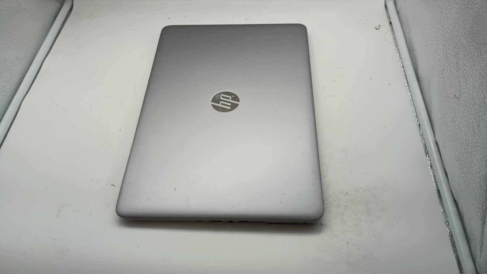 EliteBook 850 G4(12268-45)w/charger.i5-7200U.8GB.256GB SDD.15.6″FHD.W11