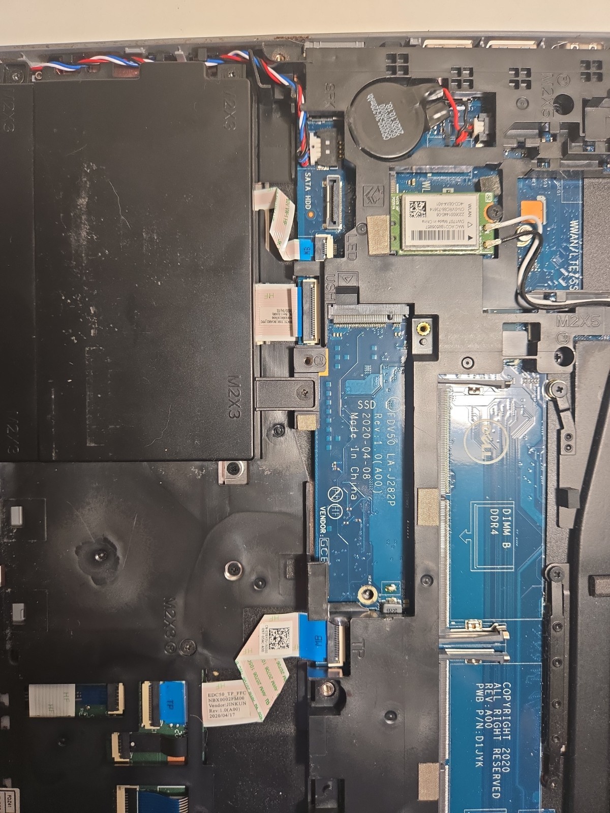 Dell 15,6″/ i5-10400H/ Camera/../ NO SSD, NO RAM, NO BATTERY, NO AC/ TESTED#16