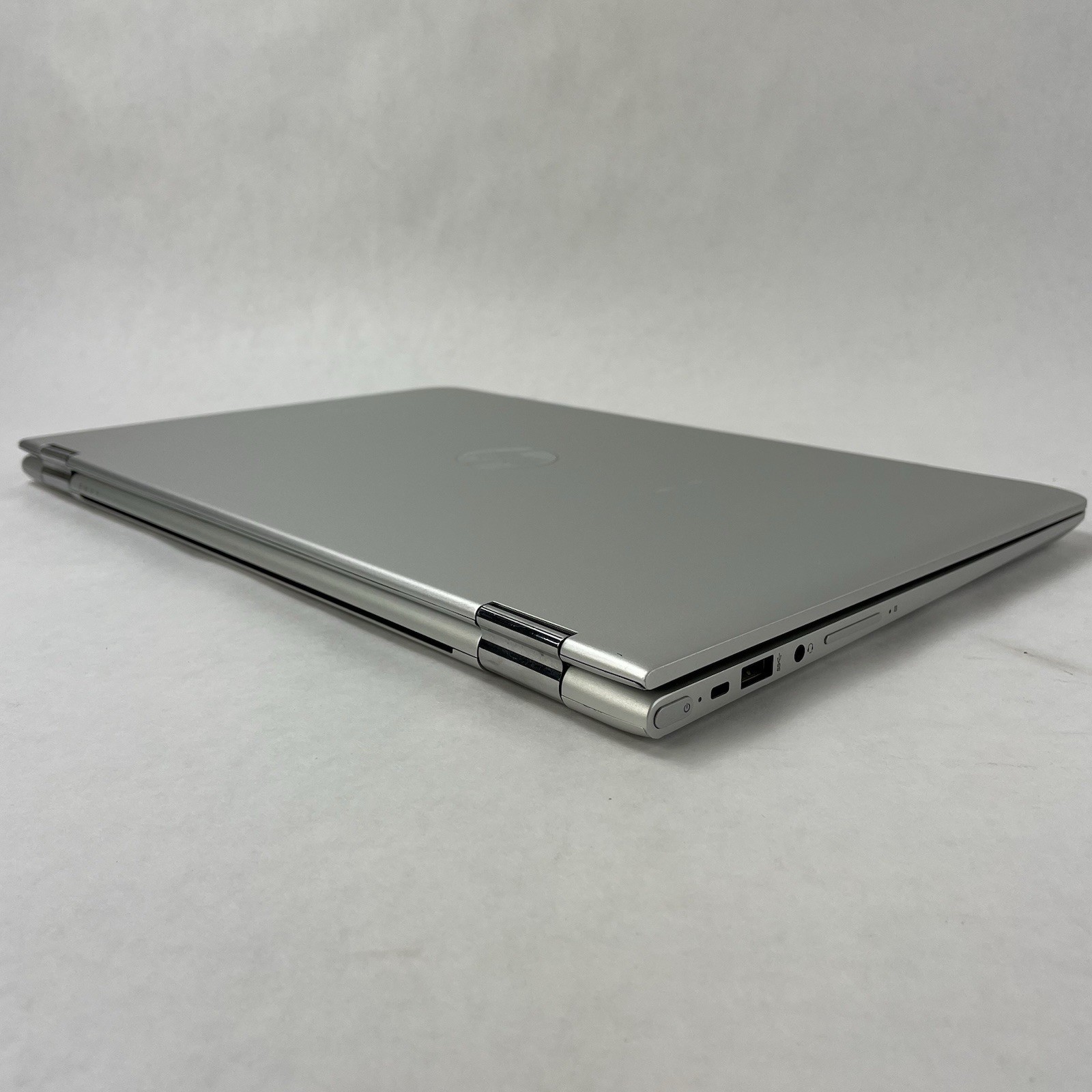 HP Envy x360 15-aq267cl 15.6″ i7-8550U 1.80 GHz 8 GB RAM No SSD/OS/AC