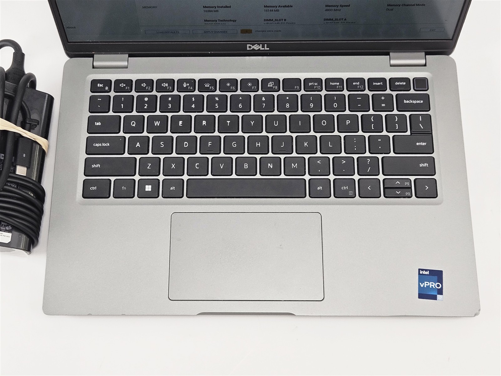 Dell i7-1270P Latitude 5431 256GB SSD 16GB RAM 14″ FHD HDMI Wi-Fi 6E No OS