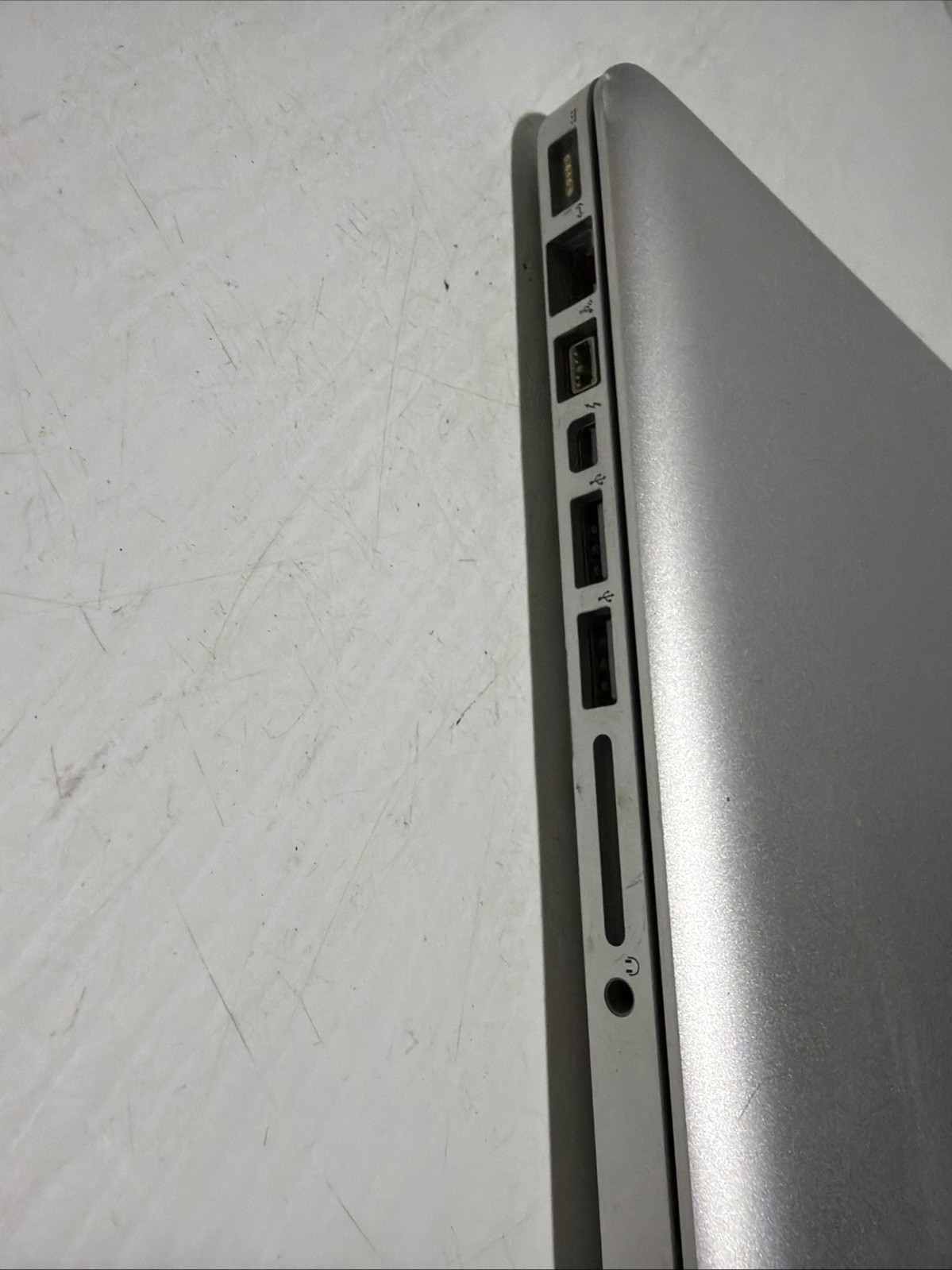 Apple Macbook Pro 13″ Mid 2012 Laptop i5-3210M 4gb Ram 500gb SSD Mac OS High Sie