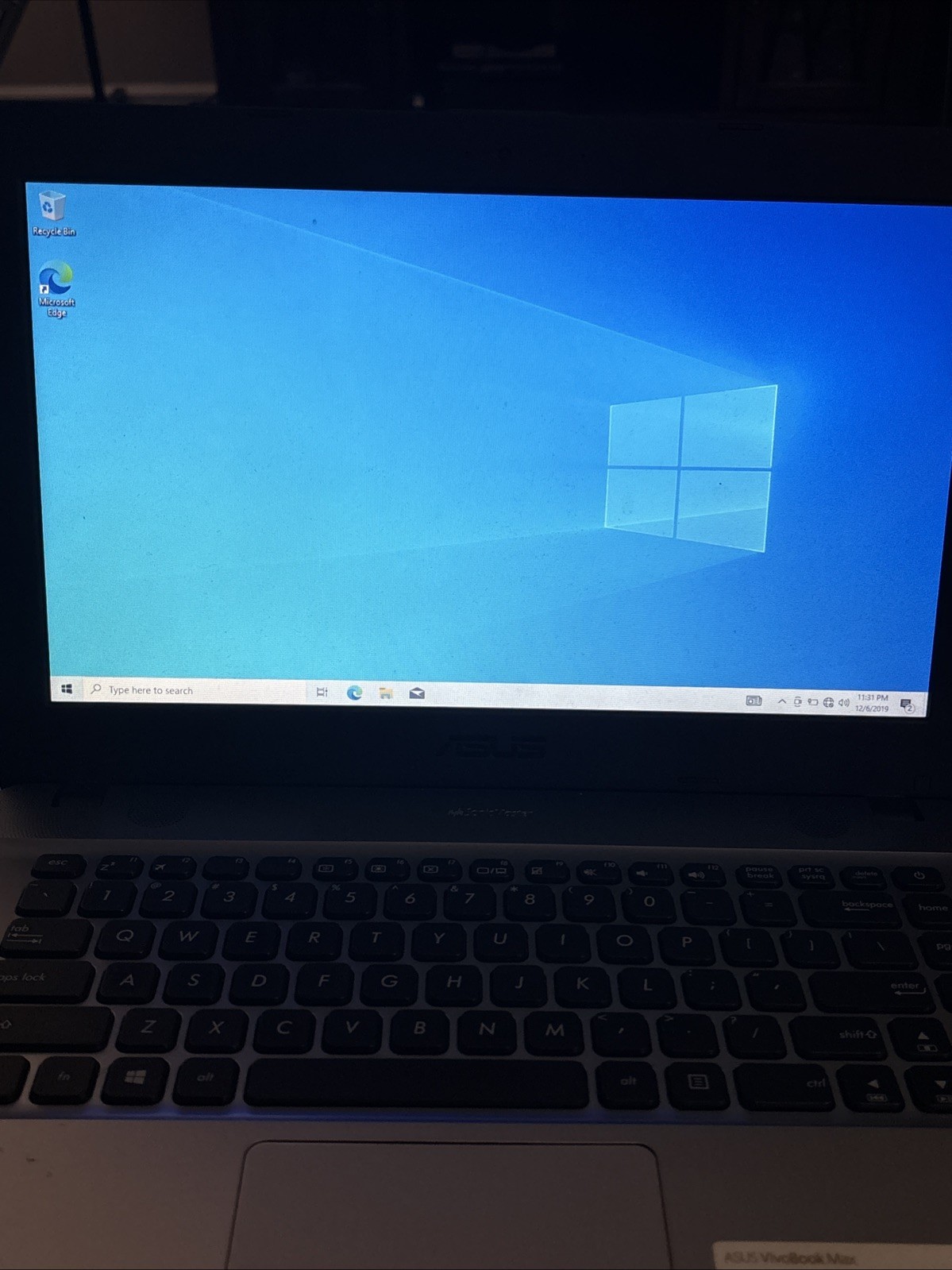 ASUS VivoBook Max X441BA 14″ AMD A6 4GB 500GB Laptop W/ Charger Windows10 *READ*