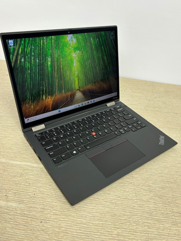Lenovo ThinkPad X13 Yoga 13″ i5-1145G7 16GB 256GB SSD W11P Toush 2-in-1 Laptop