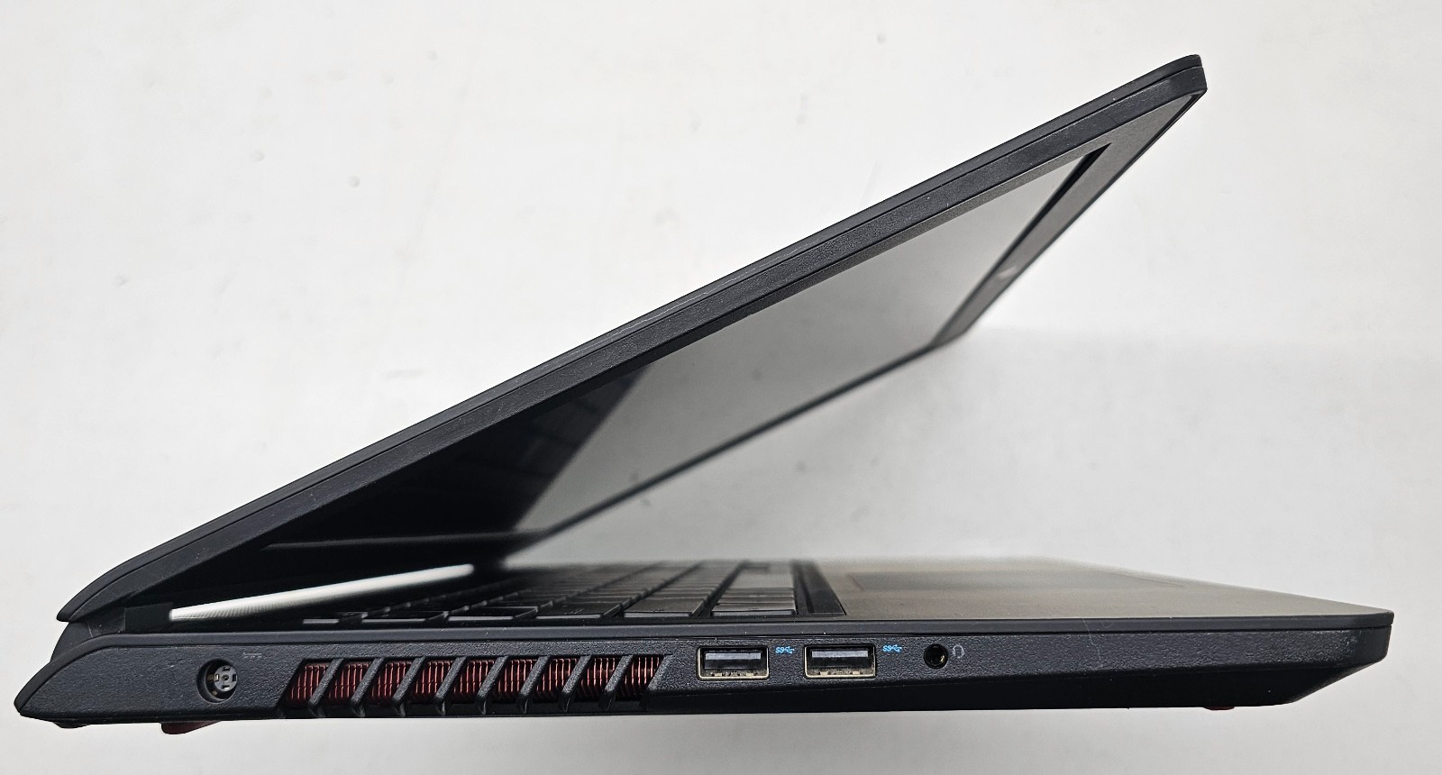 Dell Inspiron 15 7559 Laptop Intel Core i7-6700HQ 16GB Ram NO HD/OS (FL)