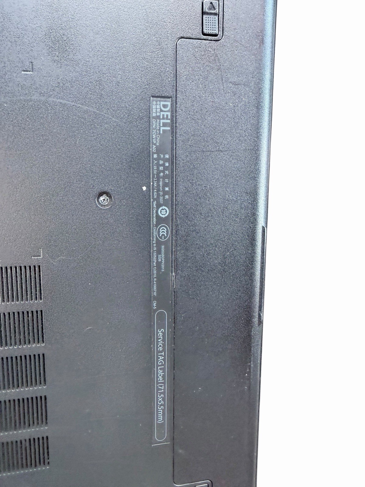 DELL INSPIRON 3521 P28F Untested No Power Supply Parts Only
