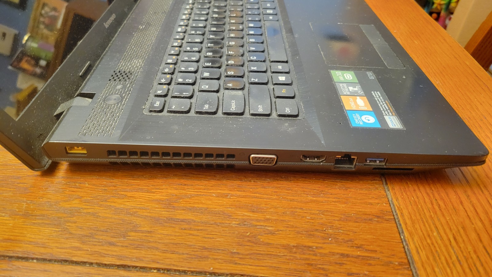 LENOVO G710 17.3″ LAPTOP INTEL PENTIUM 3550M 4GB RAM 500GB HD WIN 8.1 WORKS