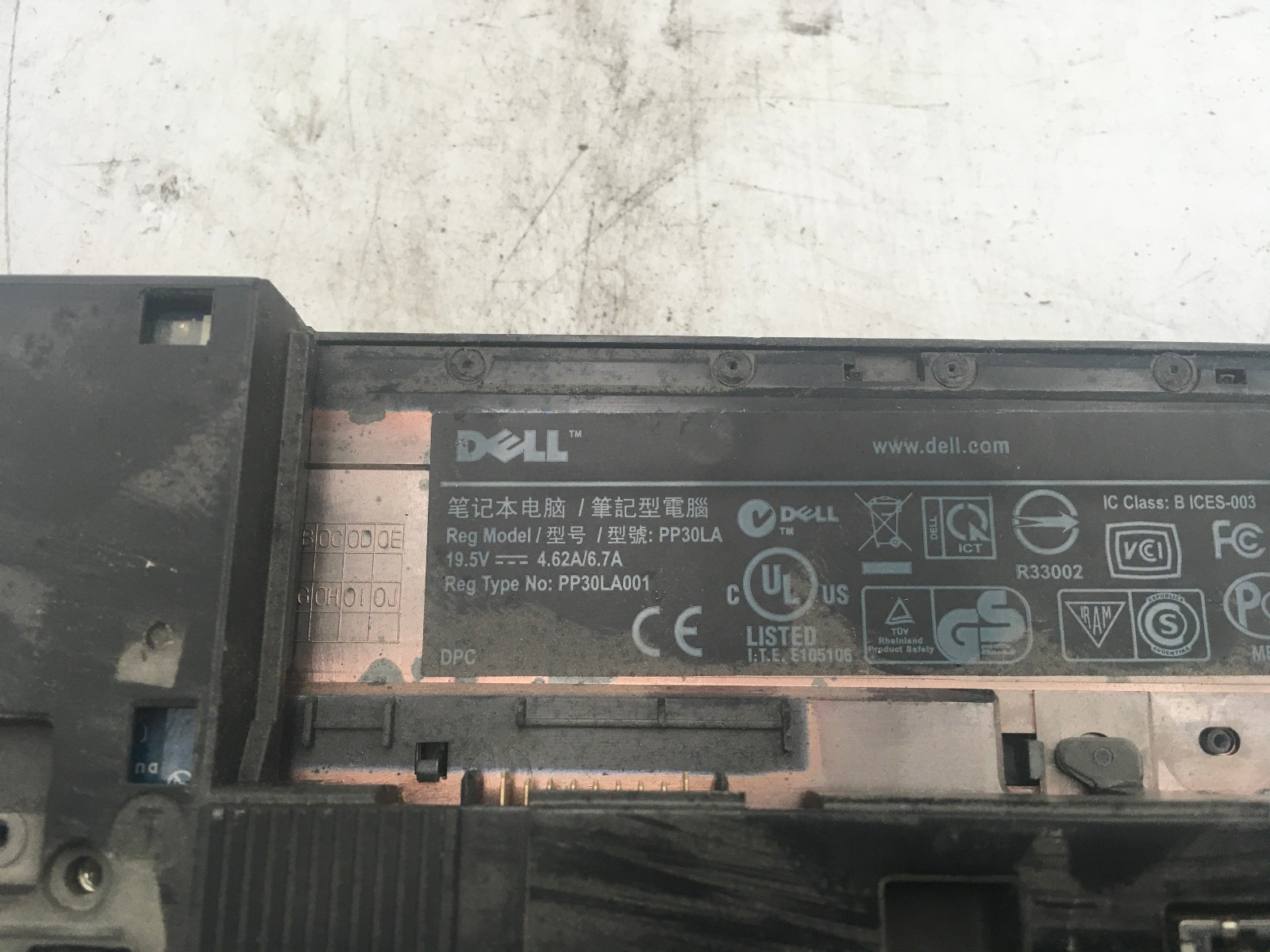 DELL INSPIRON 15 PP30LA – FOR PARTS/DRILLED MOBO – INTEL CORE 2 DUO – NO RAM -BB