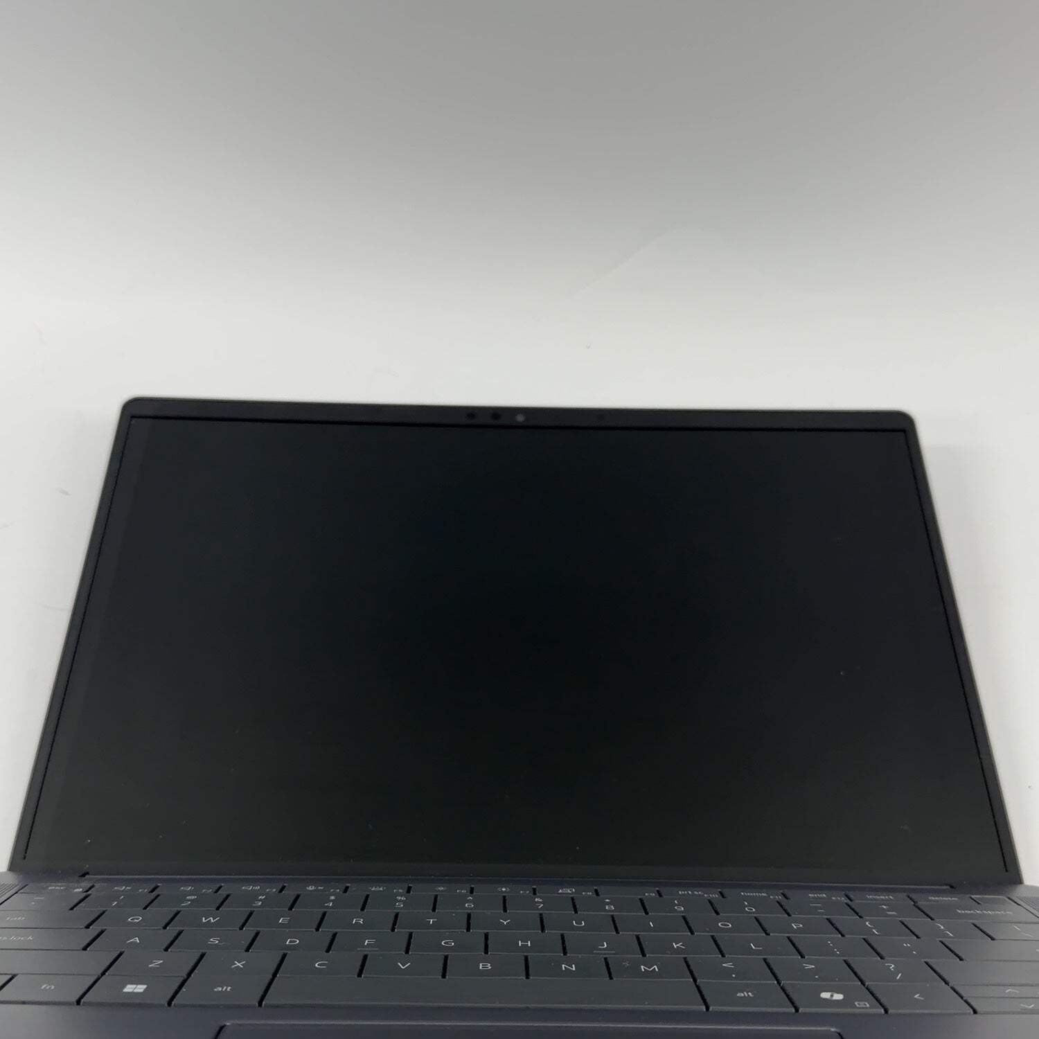 Dell Pro 14 Premium PA14250 14″ Core Ultra 7 268V 2.2GHz 32GB RAM 512GB SSD