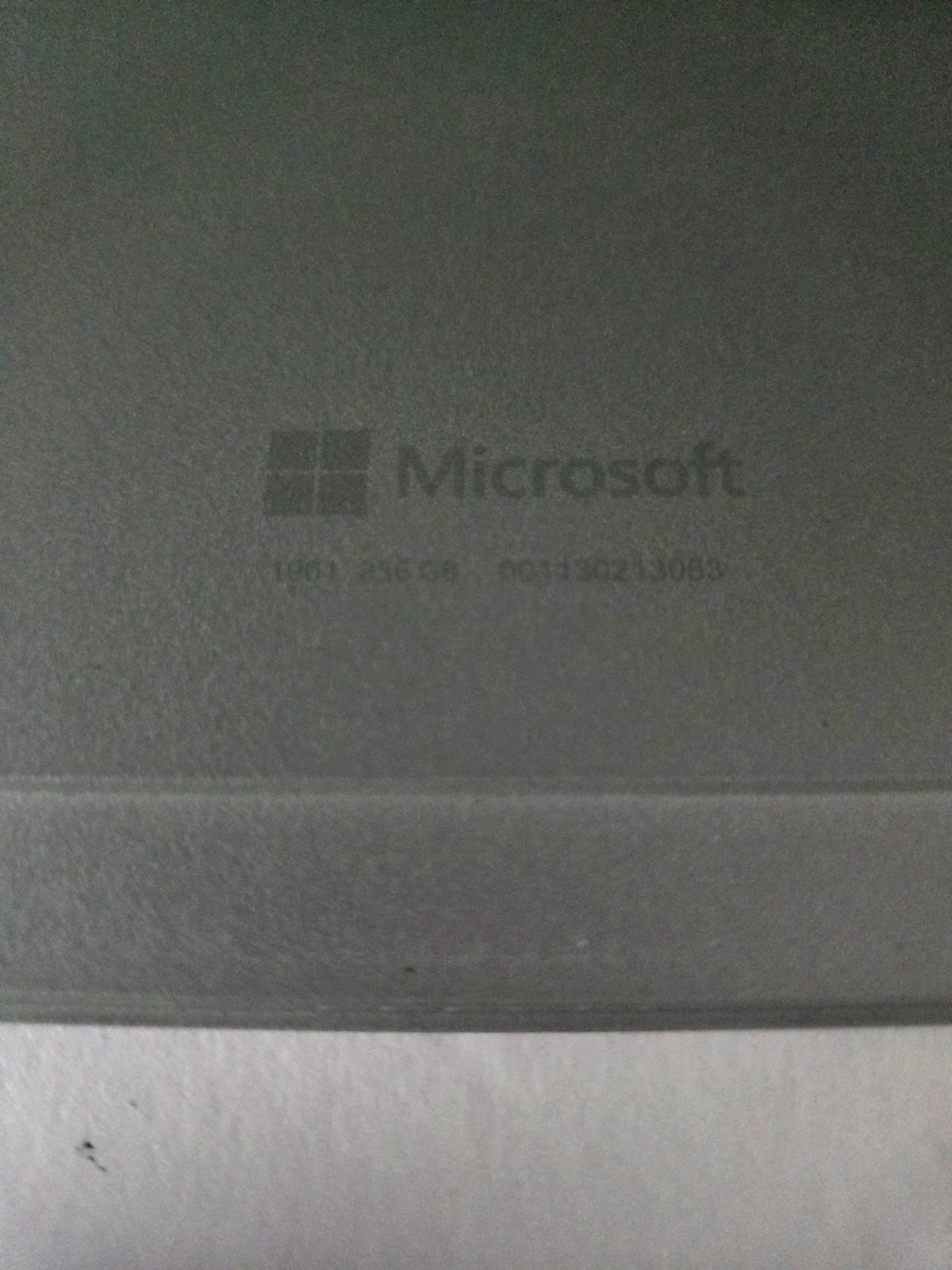 Microsoft Surface Pro 7+ 1961 16Gb 256Gb LTE***Read