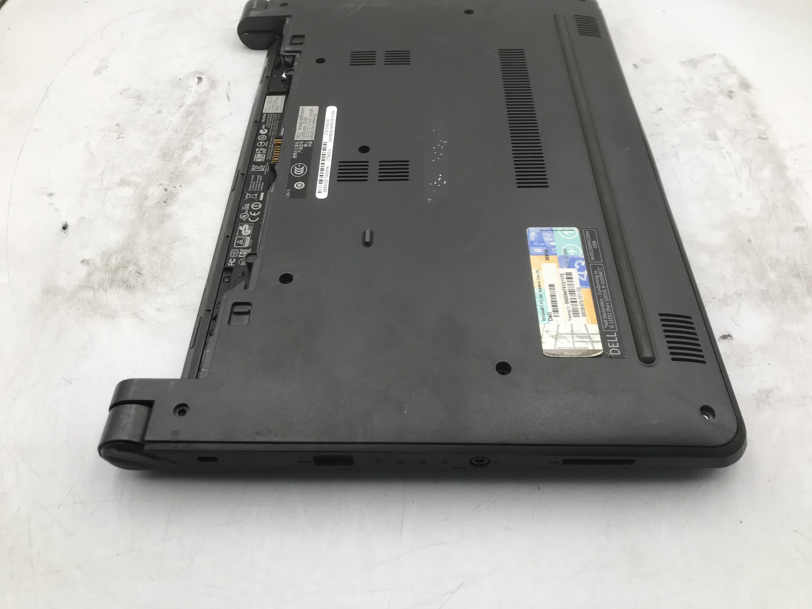 DELL LATITUDE 3340 – BOOTS TO BIOS/LOCKED – INTEL CELERON 2957 – NO RAM -READ-BB