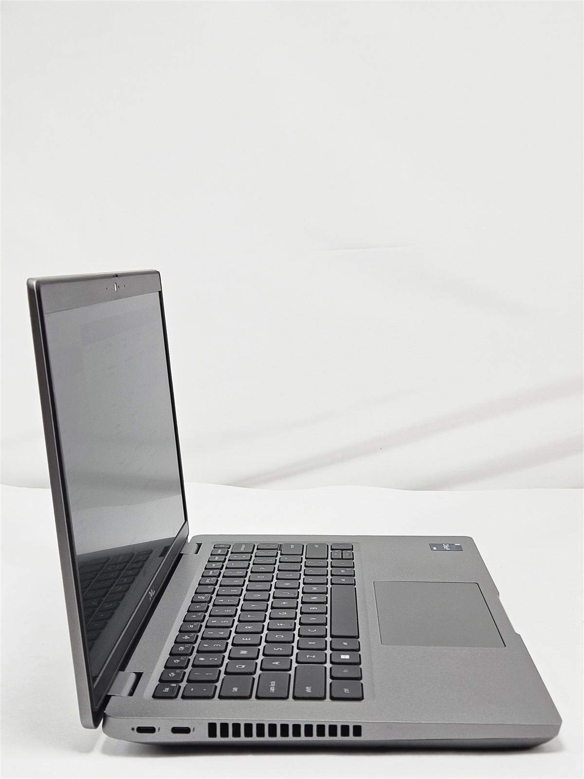 Latitude 5431 Dell 14″ i7-1270P 2.2GHz 16GB 256GB SSD Laptop