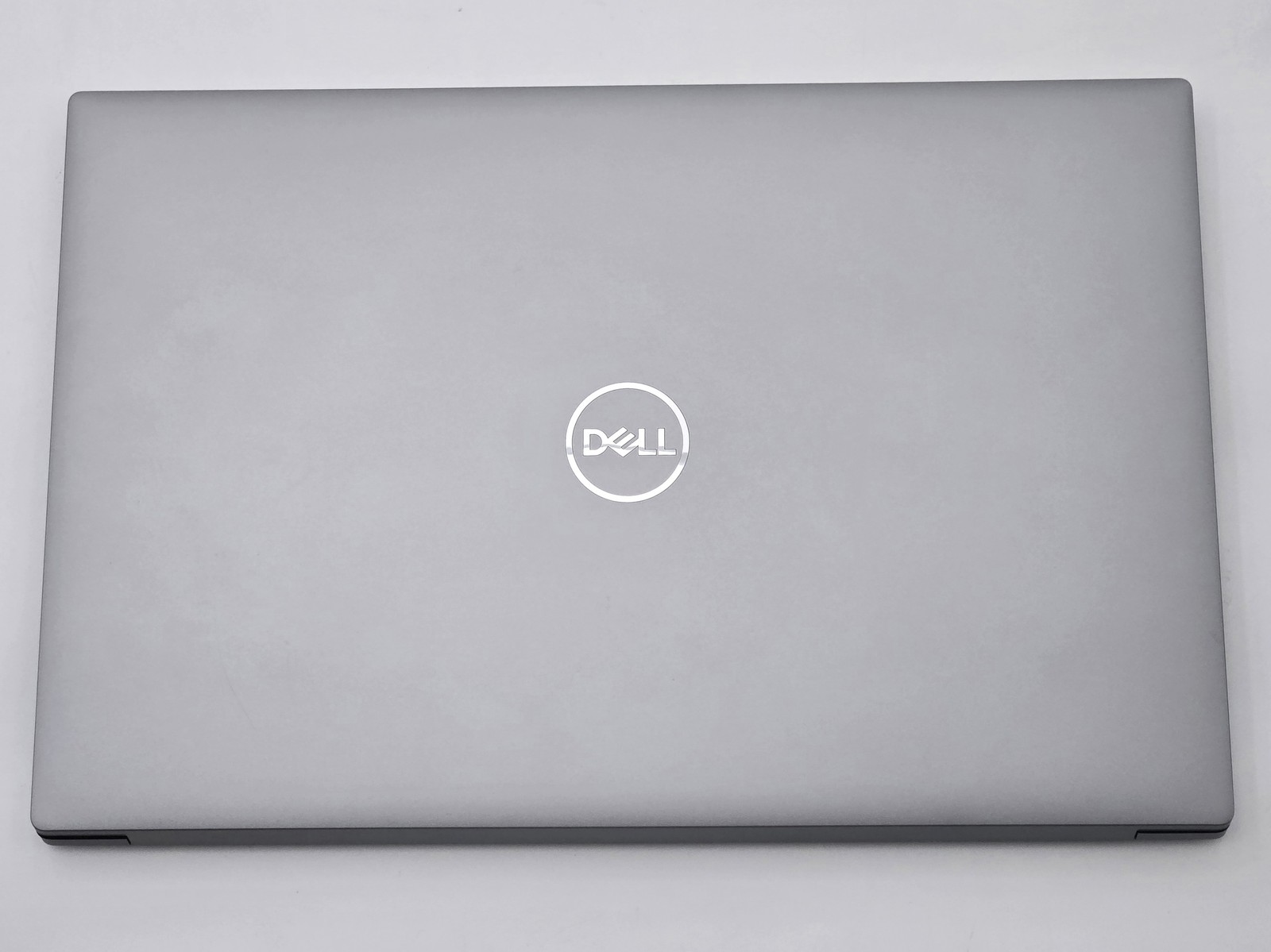 Dell Precision 5570 16″ FHD+ I7-12800H 1TB 32GB W11P RTX A2000 Backlit FP Reader