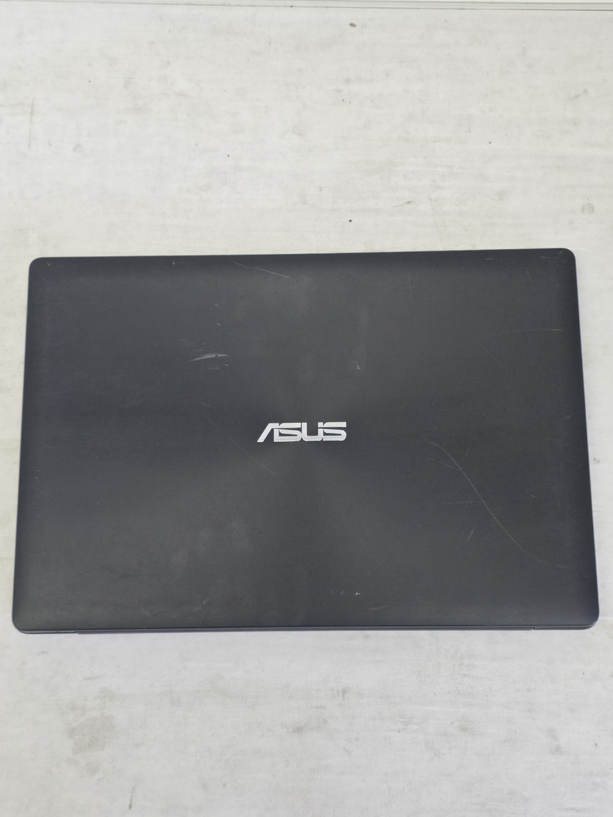 ASUS X553S Laptop – Celeron N3050 – 4GB RAM – Parts/Repair – Read Desc.