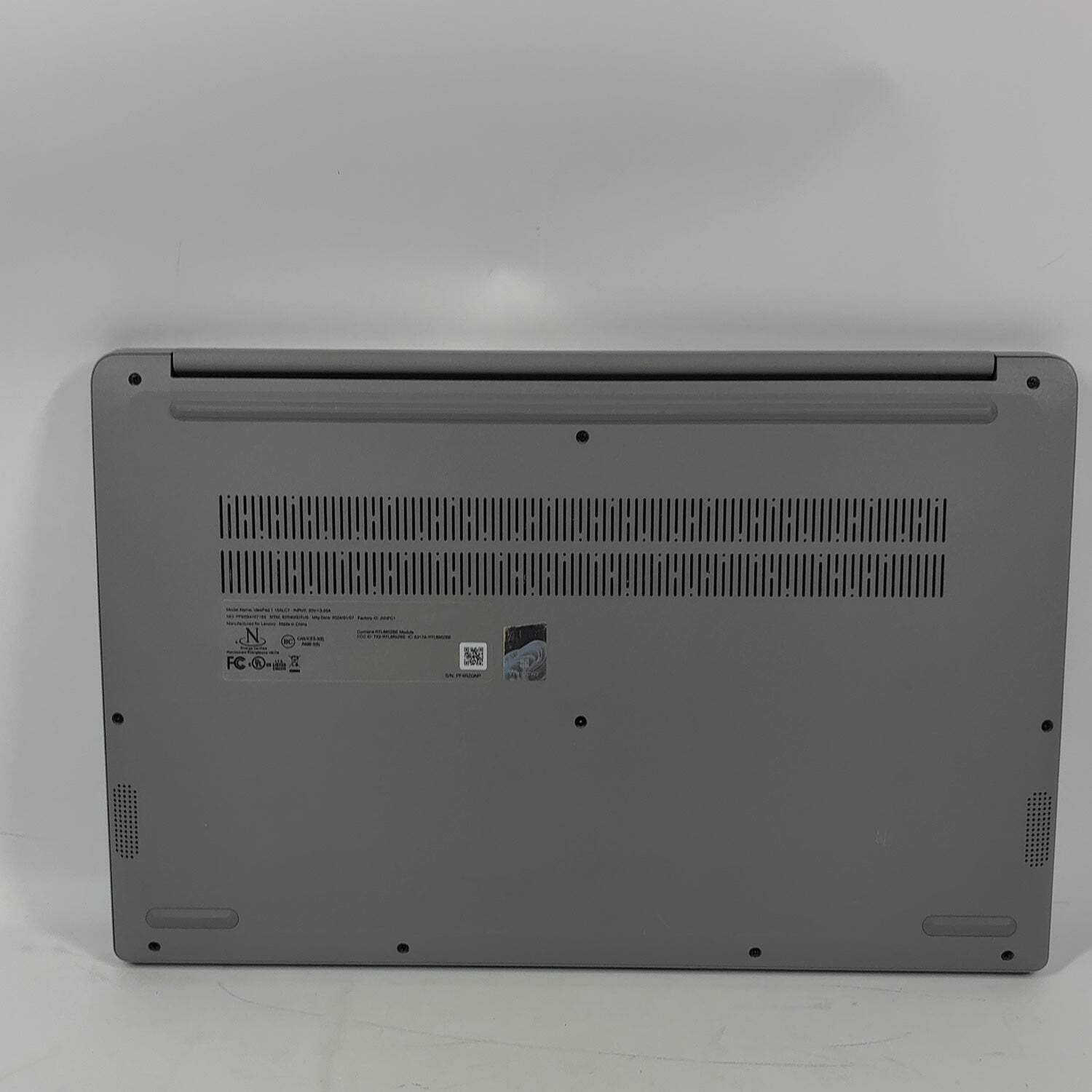 Lenovo IdeaPad 1 15ALC7 15.6″ Ryzen 7 5700U 1.8GHz 16GB RAM 512GB SSD