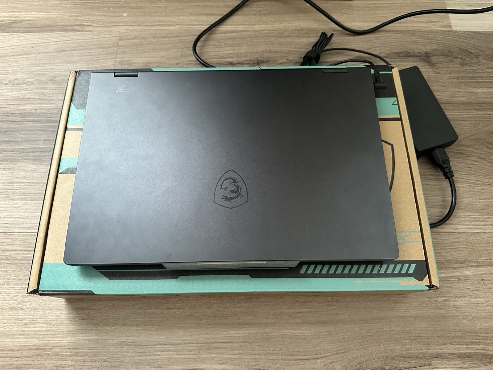 MSI Cyborg 15 B2RWFKG 15.6” i7-240H RTX 5060 32GB RAM 1TB SSD Win 11