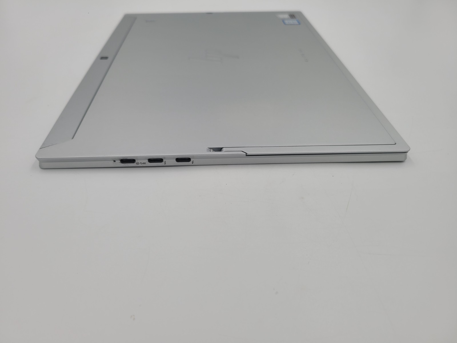 HP Elite X2 1013 G3 i5-8250U 1.6GHz 8GB Ram 256GB SSD Win 11 Pro MUST READ