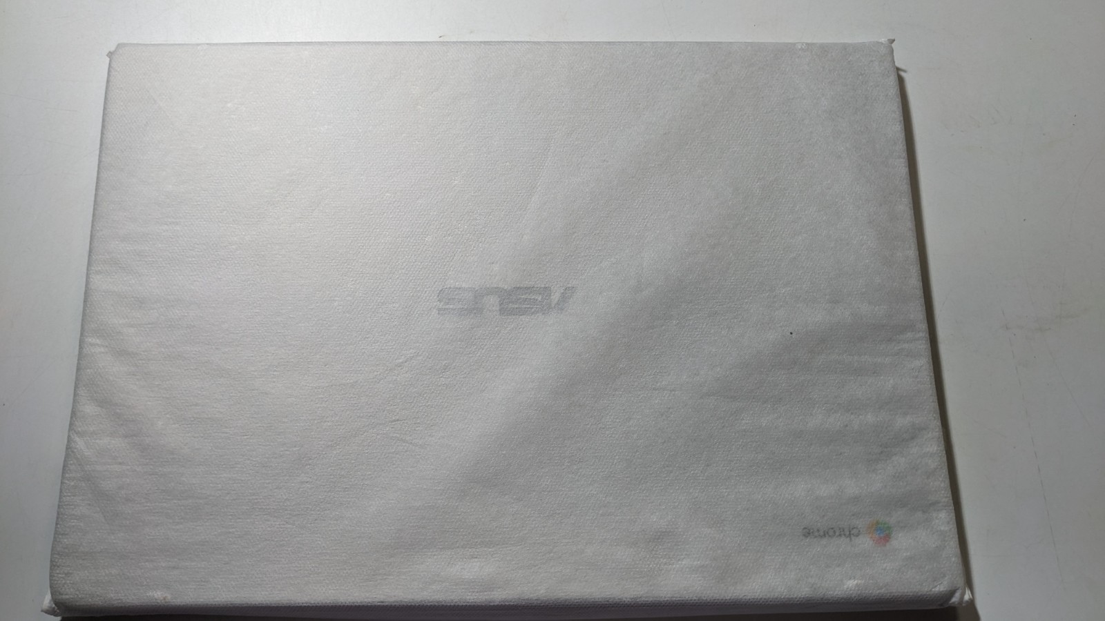 Asus Chromebook (C523NA) 15.6inch HD NanoEdge Display *BROWNBOX