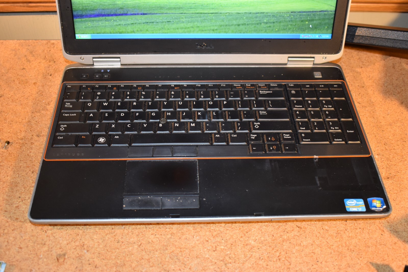 Dell Latitude E6520 Intel Core i7-2620M 4GB RAM 250GB HDD Windows XP Pro NVidia